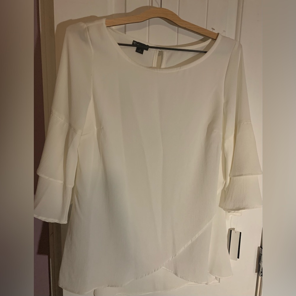 New Direction Ivory  Ruffle 3/4 Sleeve Size S NWT